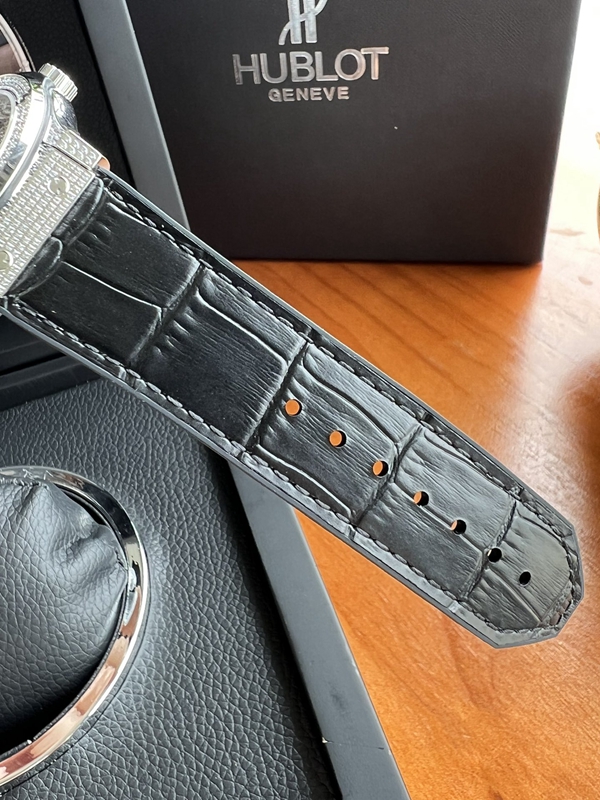 ウブロコピー時計素材ディテール